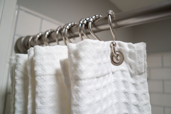 Cost of Shower Curtain Installation in Columbia