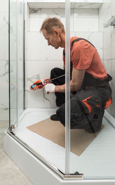 Cost of Shower Caulking Replacement in Columbia