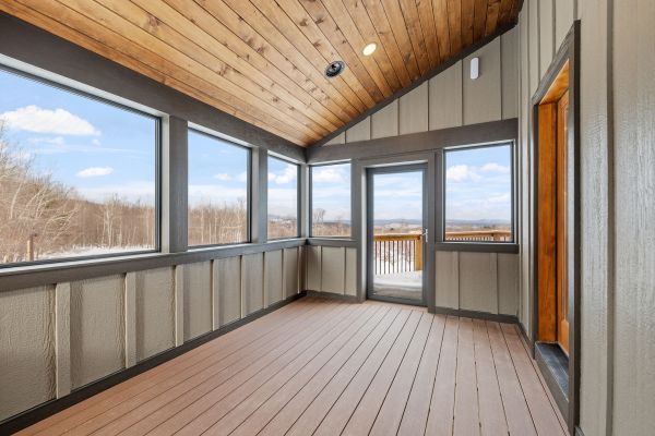 Cost of Porch Ceiling Repair in Columbia