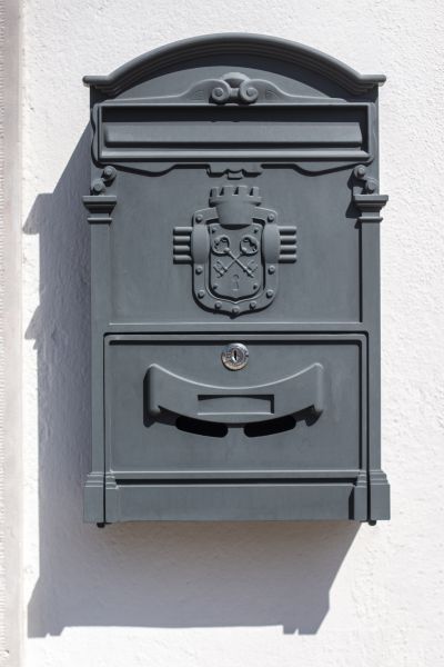 Cost of Wall Mailbox Mounting in Columbia