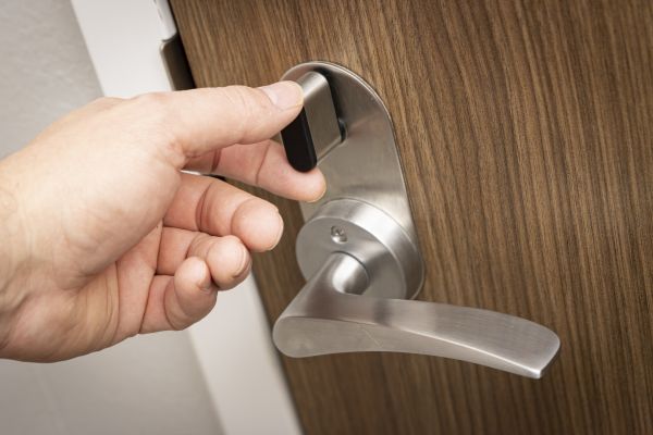 Cost of Deadbolt Assembly in Columbia